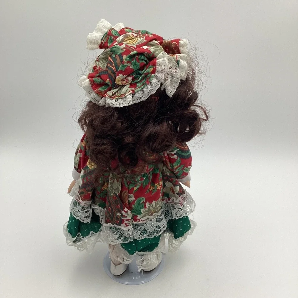 Vintage Porcelain Doll In Floral Dress & Bonnet With Stand 12
